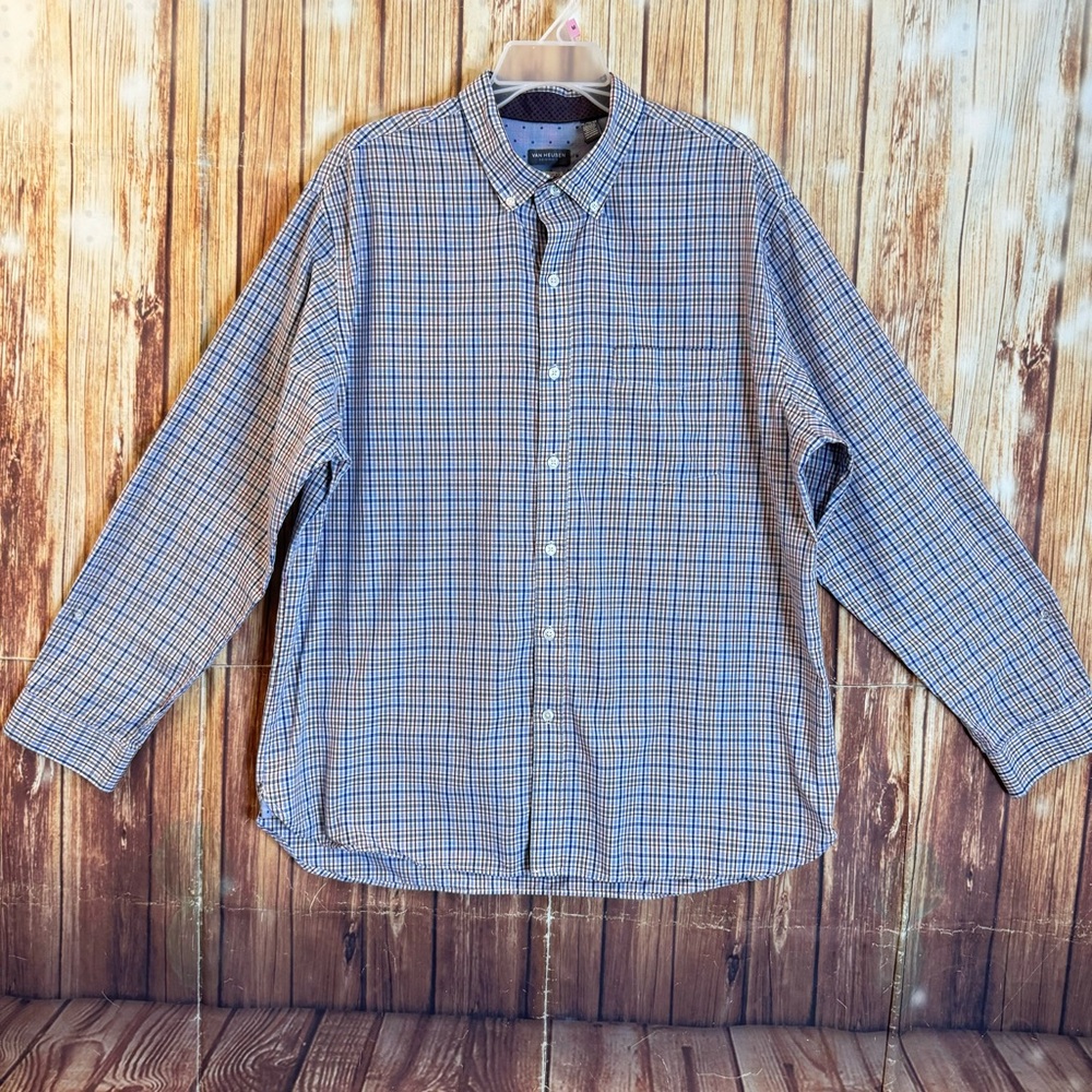 Van Heusen Men’s Long Sleeve Blue and Red Plaid Button Down Dress Shirt Size XL